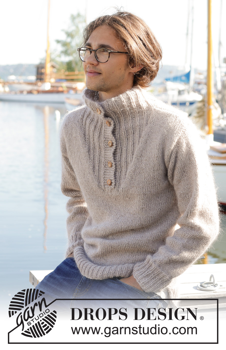 Travellers Rest / DROPS 233-8 - Gebreide trui voor heren in DROPS Soft Tweed en DROPS Kid-Silk. Het werk wordt van onder naar boven gebreid met hoge hals. Maten S - XXXL.
