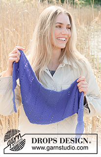 Blue Beauty / DROPS 234-10 - Scialle lavorato ai ferri in DROPS Baby Merino. Lavorato da lato a lato, a maglia legaccio e motivo traforato.