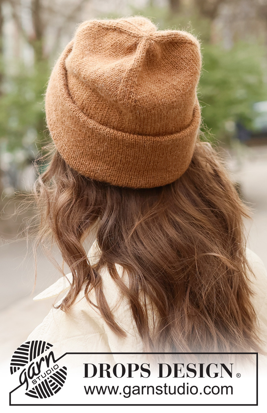 Cinnamon Beanie / DROPS 234-28 - Knitted hat in DROPS Lima. The piece is worked bottom up, with stocking stitch and double edge.