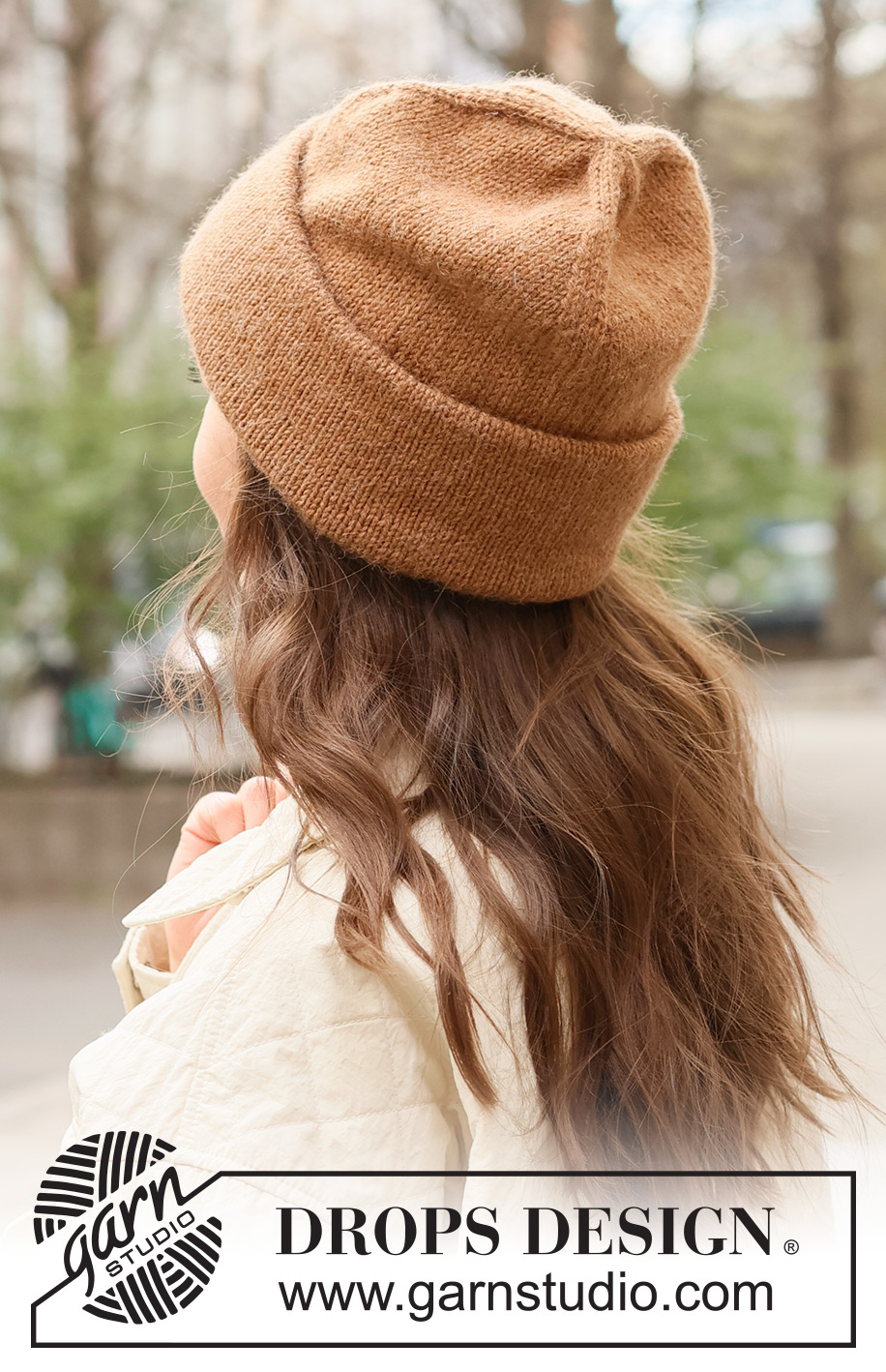Cinnamon Beanie / DROPS 234-28 - Knitted hat in DROPS Lima. The piece is worked bottom up, with stocking stitch and double edge.
