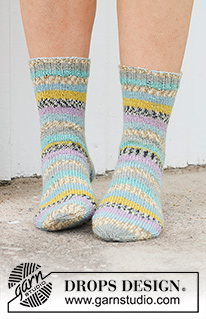 Halvhöga sockar / DROPS 234-66