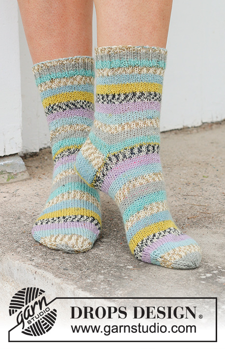 Halvhöga sockar / DROPS 234-66