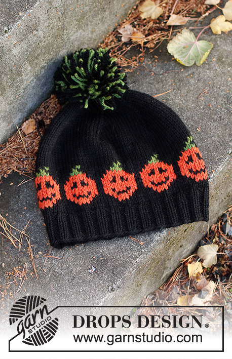 Pumpkin Bits Hat / DROPS 234-72 - Gestrickte Mütze mit Kürbis und Bommel / Pompon in DROPS Nepal. Damengröße S-XL. Thema: Halloween.