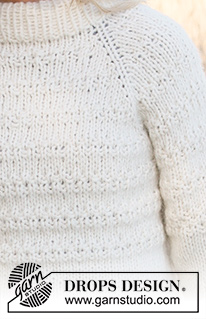 Misty Lines / DROPS 236-12 - Strikket bluse i DROPS Wish eller 2 tråde DROPS Air. Arbejdet strikkes oppefra og ned med dobbelt halskant, raglan og reliefmønster. Størrelse S - XXXL.