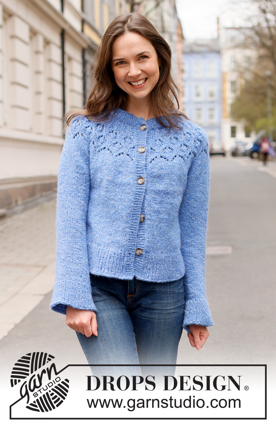 Rain Romance Jacket / DROPS 236-13 - DROPS Air lõngast ülevalt alla kootud pitsmustriga ümara passega ja topeltkaelusega kardigan suurustele S kuni XXXL