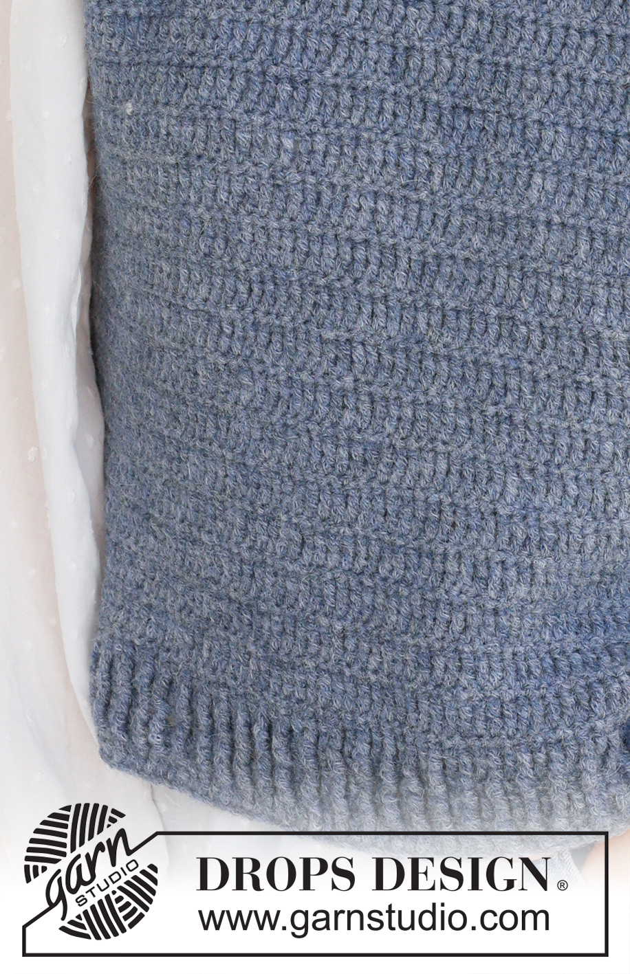 Evening Lakeside Vest / DROPS 236-31 - Crocheted vest in DROPS Sky. The piece is worked bottom up with relief-pattern and split in the sides. Sizes S - XXXL.