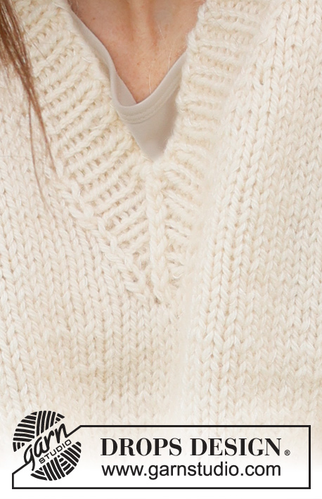Country Cream / DROPS 236-35 - Pull tricoté de bas en haut avec 1 fil DROPS kid-Silk et 1 fil DROPS Big Merino / 1 fil DROPS Alaska. Se tricote en jersey avec col V. Du XS au XXL.