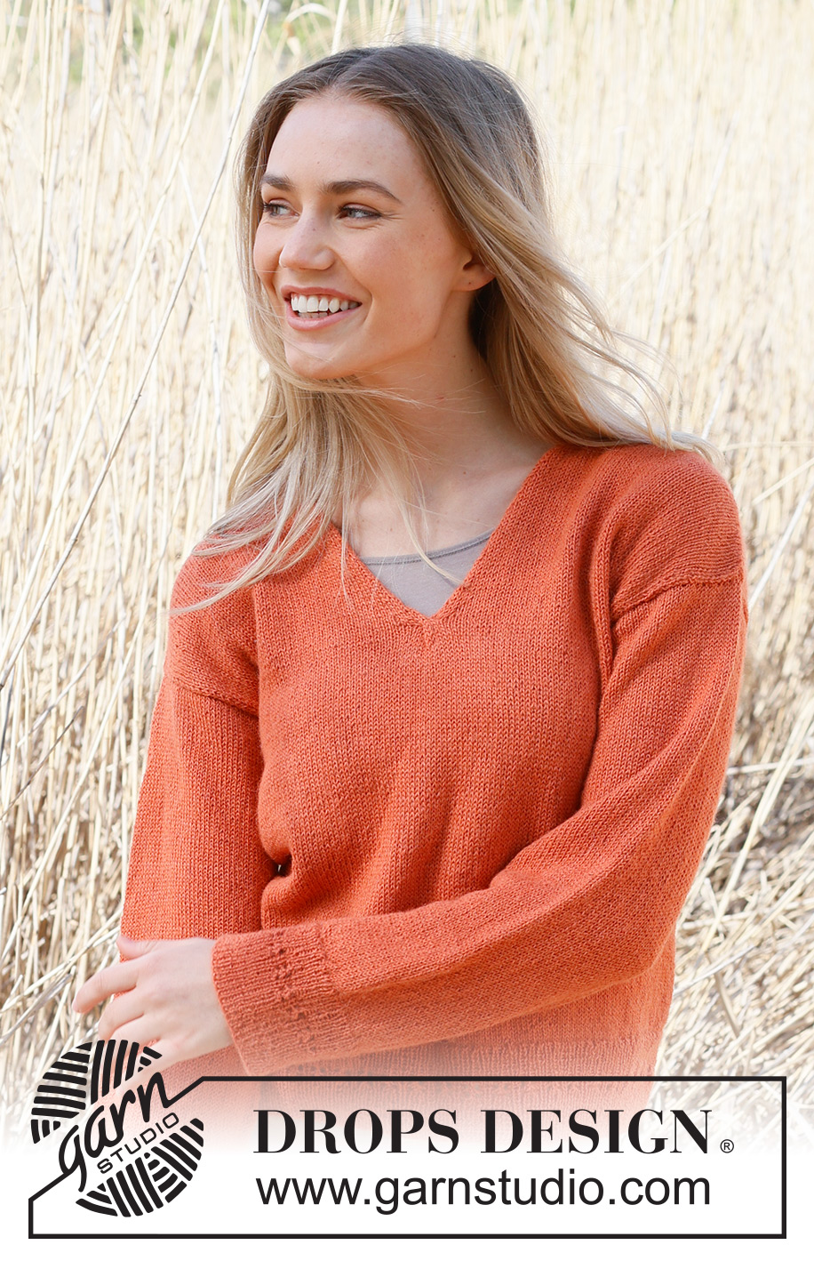 Simplicity / DROPS 236-38 - Sweter na drutach, przerabiany od dołu do góry, dżersejem, z dekoltem V, z włóczki DROPS Alpaca. Od S do XXXL