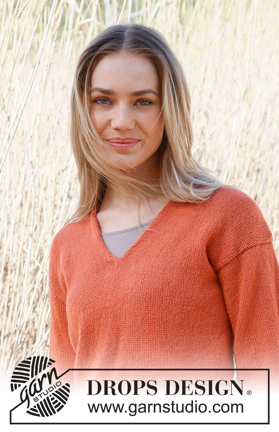Simplicity / DROPS 236-38 - Sweter na drutach, przerabiany od dołu do góry, dżersejem, z dekoltem V, z włóczki DROPS Alpaca. Od S do XXXL