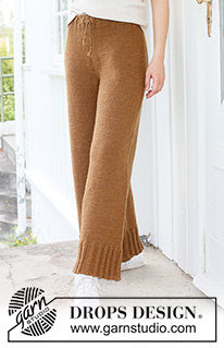 Comfy Caramel Trousers / DROPS 237-15 - Ylhäältä alas neulotut housut DROPS Alaska-langasta. Työssä on sileää neuletta. Koot S-XXXL.