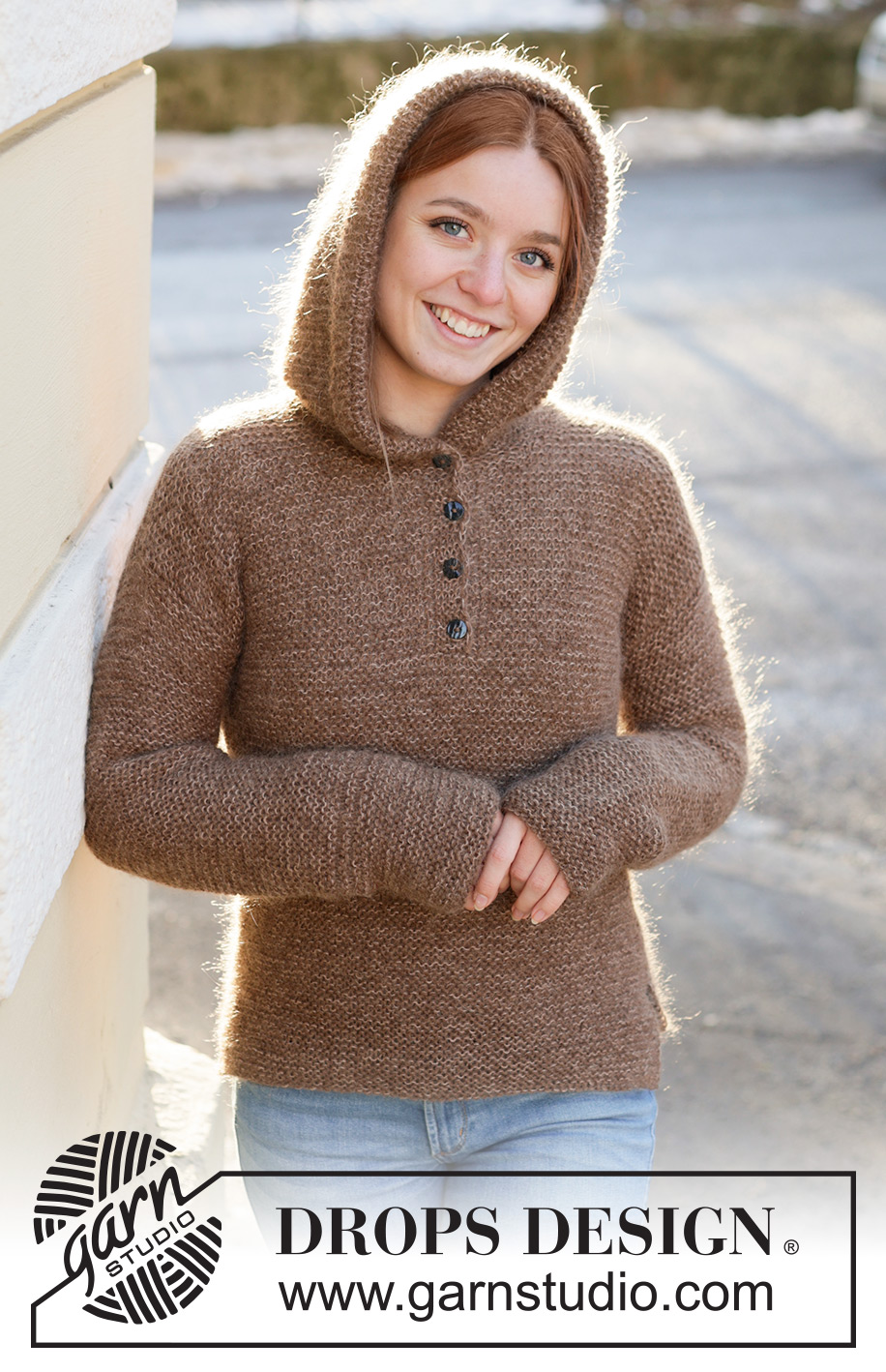 Woodland Pixie / DROPS 237-5 - Knitted sweater with hood in DROPS Nord and DROPS Kid-Silk. Piece is knitted bottom up in garter stitch with vent in the neck and vents in the sides. Size: S - XXXL