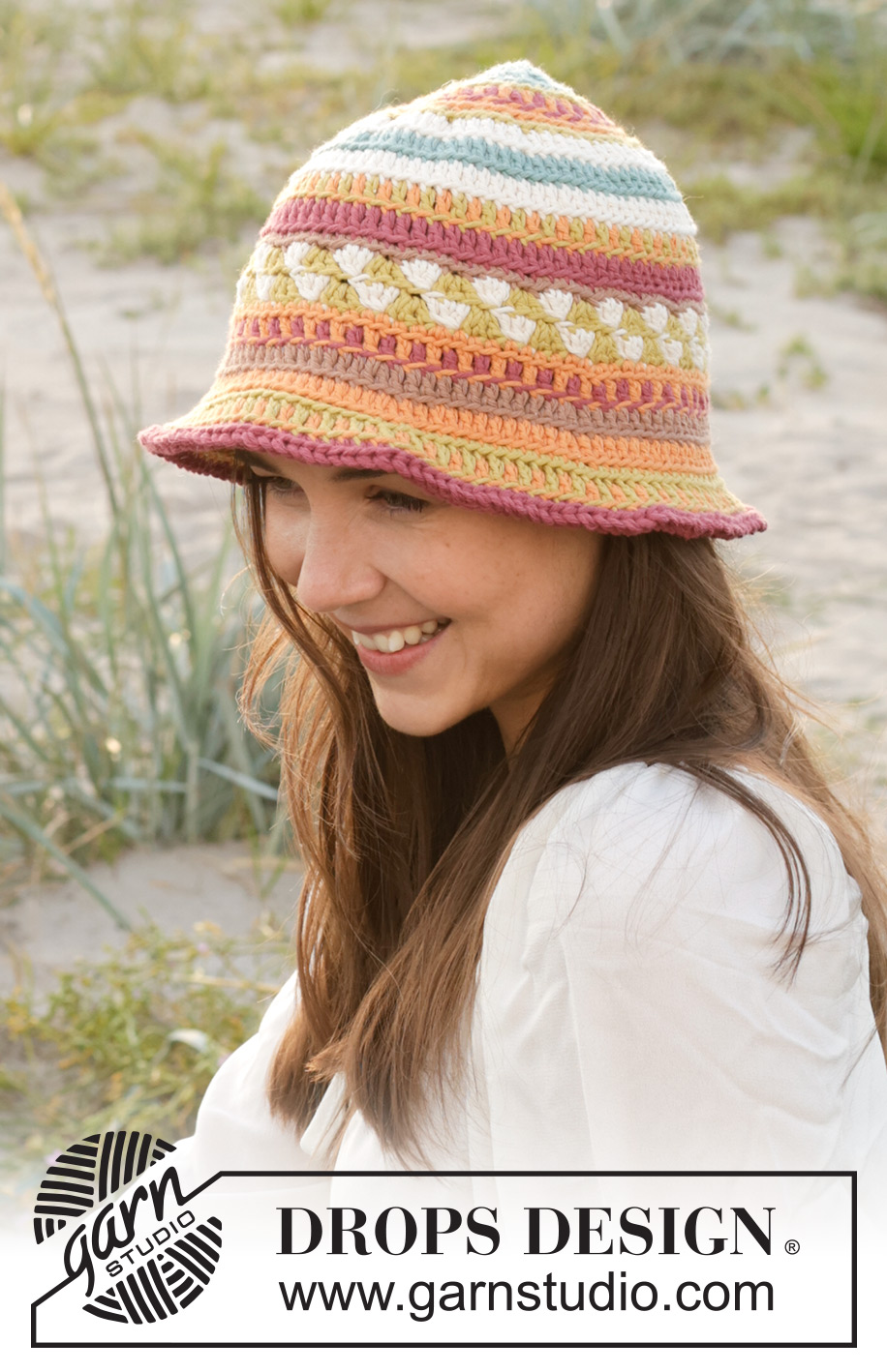 Painted Canyon Hat / DROPS 238-22 - Crocheted hat in DROPS Paris. The piece is worked top down, with coloured pattern. Sizes S - XL.
