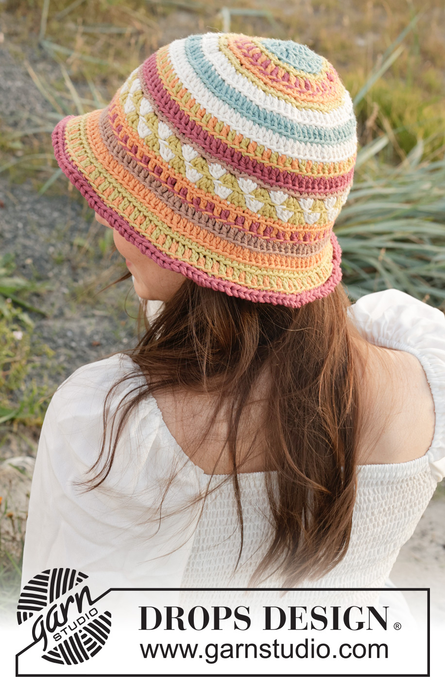 Painted Canyon Hat / DROPS 238-22 - Crocheted hat in DROPS Paris. The piece is worked top down, with coloured pattern. Sizes S - XL.