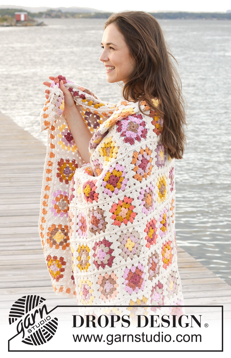 Country Quilt / DROPS 238-3 - Manta a ganchillo con cuadrados granny en DROPS Paris.