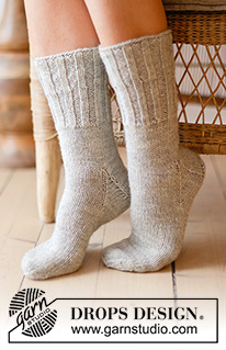 Free knitting and crochet patterns / DROPS 238-32