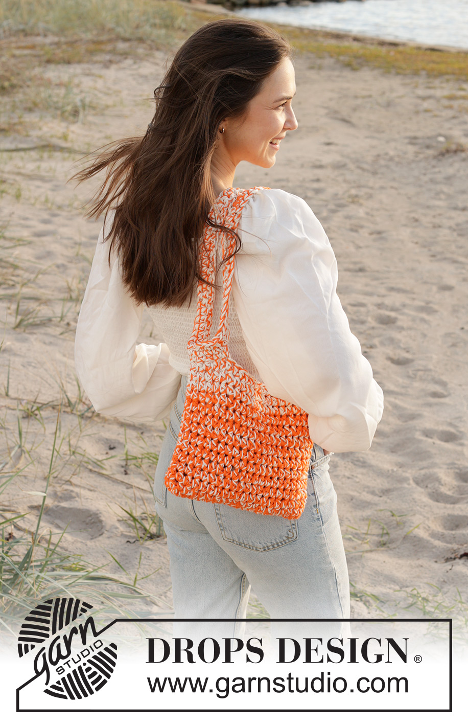 Tangerine Tickle Bag / DROPS 238-7 - Gehaakte tas in 3 draden DROPS Paris. Het werk wordt van onder naar boven gehaakt