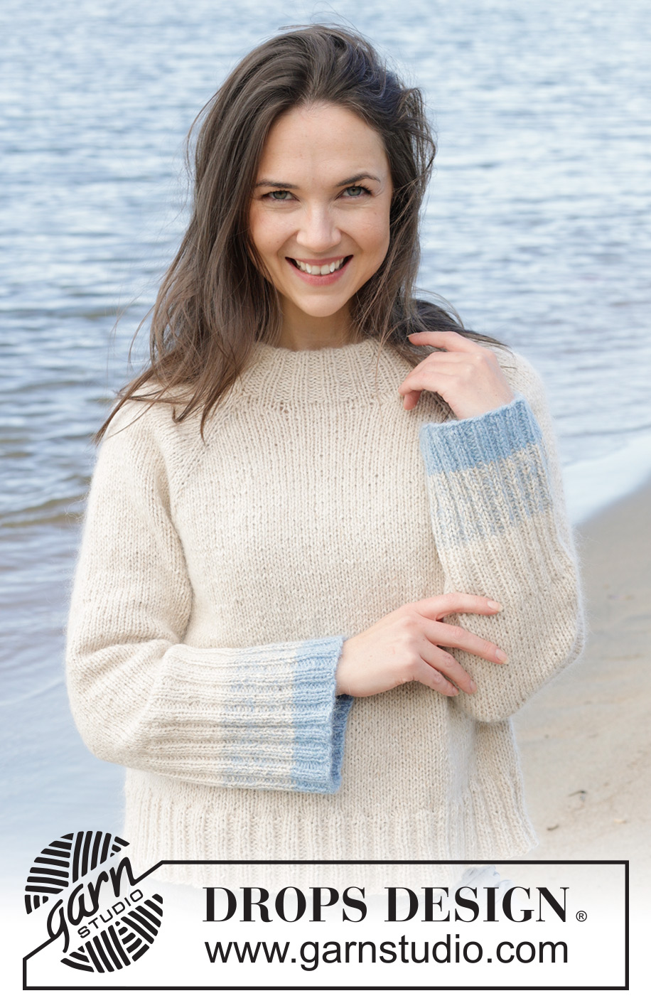 Rising Blue Tide / DROPS 239-20 - Knitted jumper with 1  strand DROPS Soft Tweed and 1 strand DROPS Kid-Silk. The piece is worked top down, with raglan and double neck. Sizes S - XXXL.