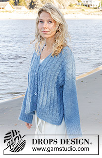 Bluebell Twist Cardigan / DROPS 239-23 - Alhaalta ylös neulottu oversize-jakku DROPS Nord- ja DROPS Kid-Silk -langoista. Työssä on palmikoita, sivuhalkiot, viistotut olkapäät ja V-aukko. Koot XS - XXL.