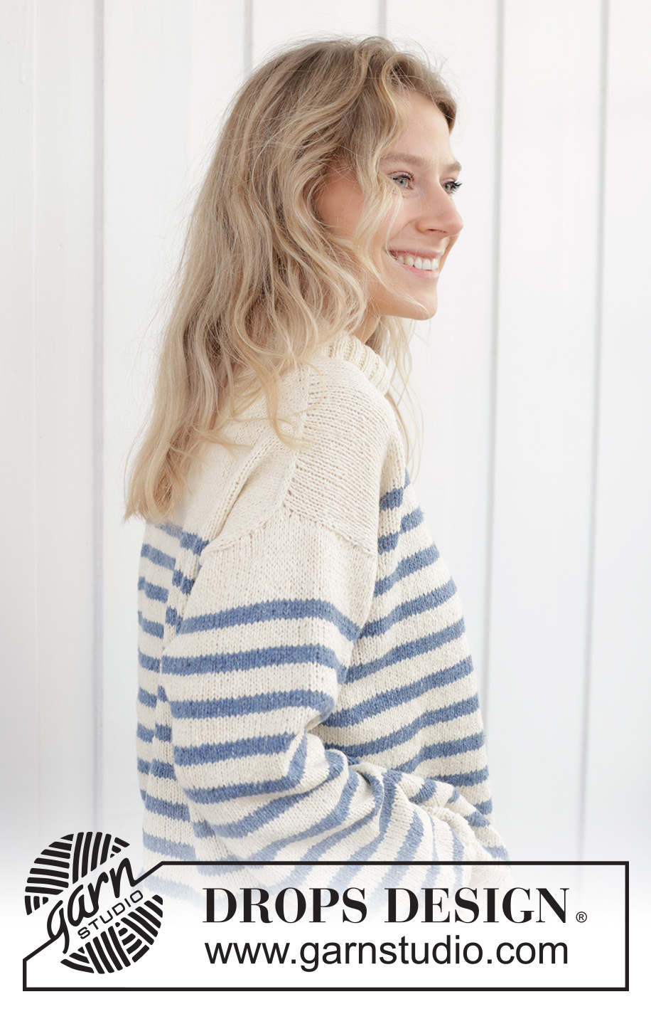 Sailor Stripes / DROPS 239-39 - Gebreide trui in DROPS Soft Tweed of DROPS Daisy. Het werk wordt van boven naar beneden gebreid met diagonale/Europeaanse schouders, strepen en hoge hals. Maten S - XXXL.