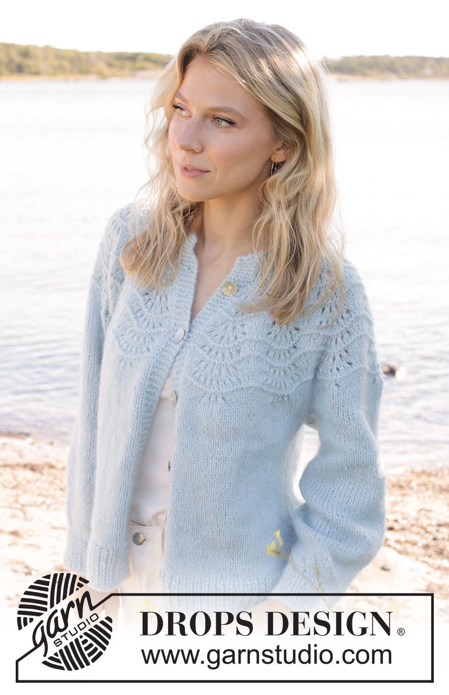 Tidal Treasures Jacket / DROPS 239-7 - Knitted jacket in DROPS Air. Piece is knitted top down with wave pattern and round yoke. Size: S - XXXL