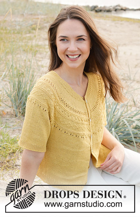 Sun Dream Cardi / DROPS 240-23 - Gestrickte Jacke mit kurzen Ärmeln in DROPS Safran. Die Arbeit wird von oben nach unten mit Rundpasse und Reliefmuster an der Passe gestrickt. Größe S - XXXL.