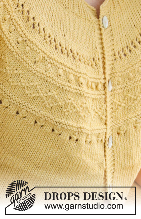 Sun Dream Cardi / DROPS 240-23 - Gestrickte Jacke mit kurzen Ärmeln in DROPS Safran. Die Arbeit wird von oben nach unten mit Rundpasse und Reliefmuster an der Passe gestrickt. Größe S - XXXL.