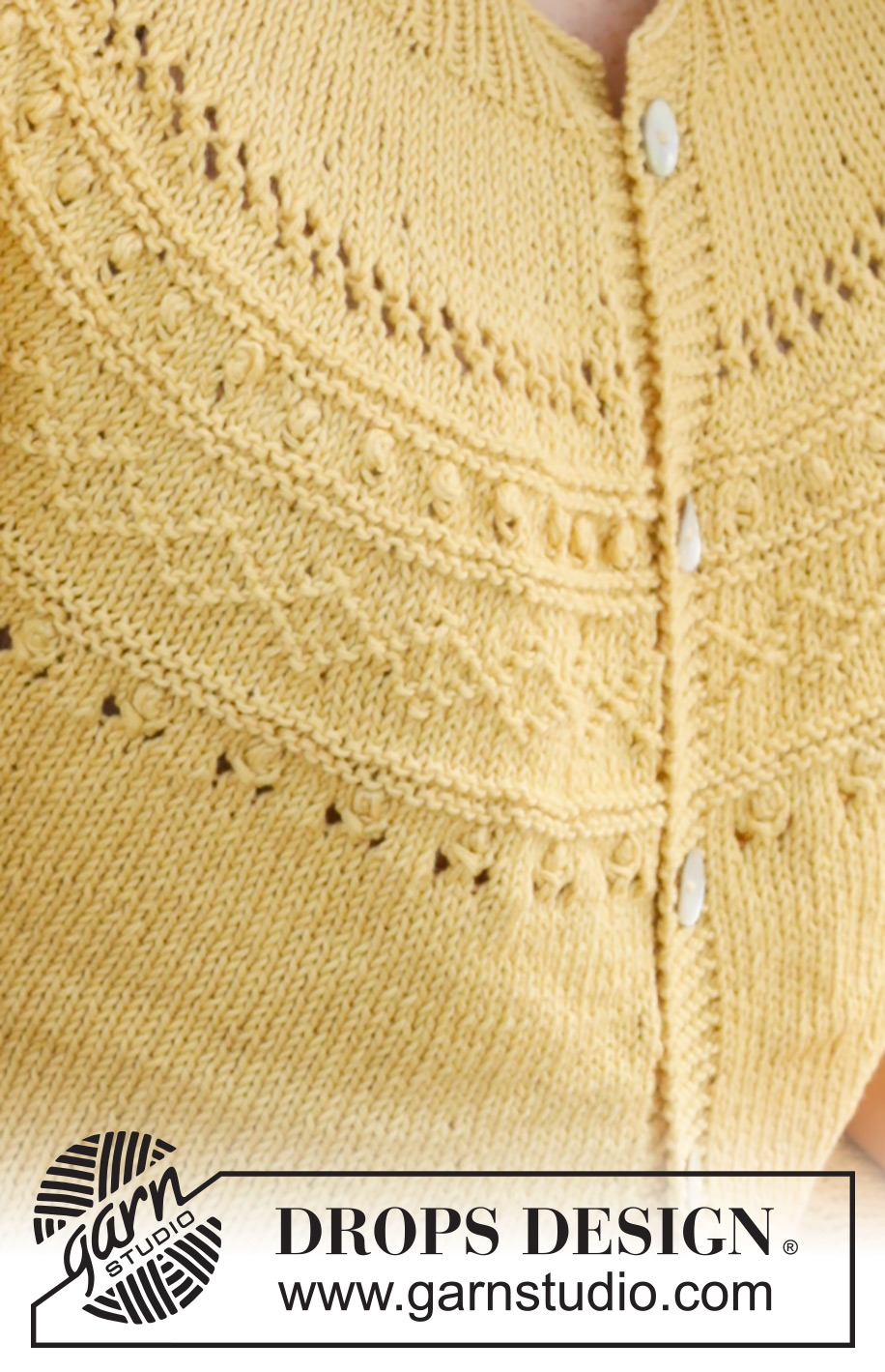 Sun Dream Cardi / DROPS 240-23 - Gestrickte Jacke mit kurzen Ärmeln in DROPS Safran. Die Arbeit wird von oben nach unten mit Rundpasse und Reliefmuster an der Passe gestrickt. Größe S - XXXL.