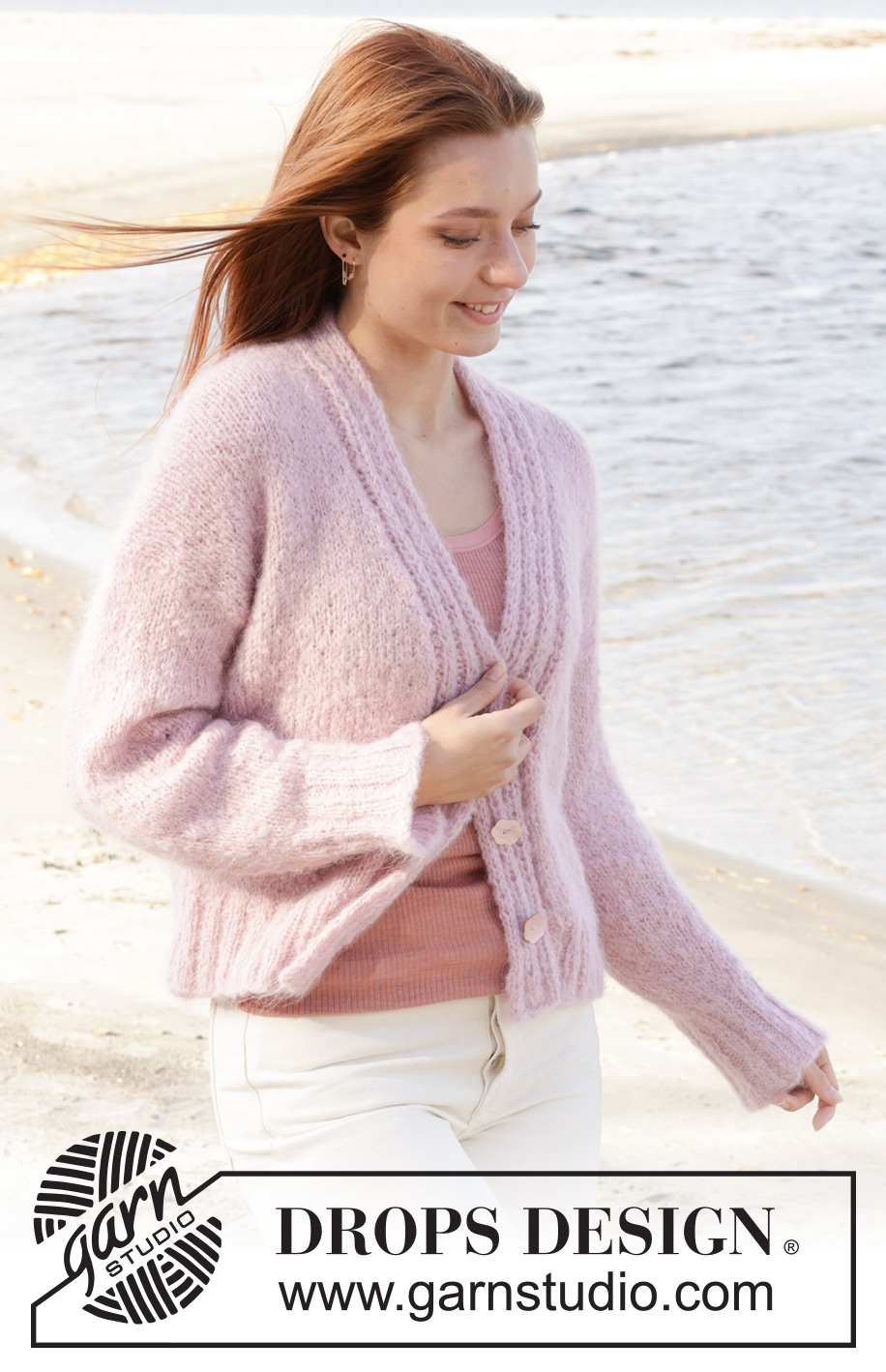 Climbing Rose Cardigan / DROPS 240-6 - Strikket jakke i DROPS Melody. Arbeidet strikkes nedenfra og opp med glattstrikk og v-hals. Størrelse XS - XXL.