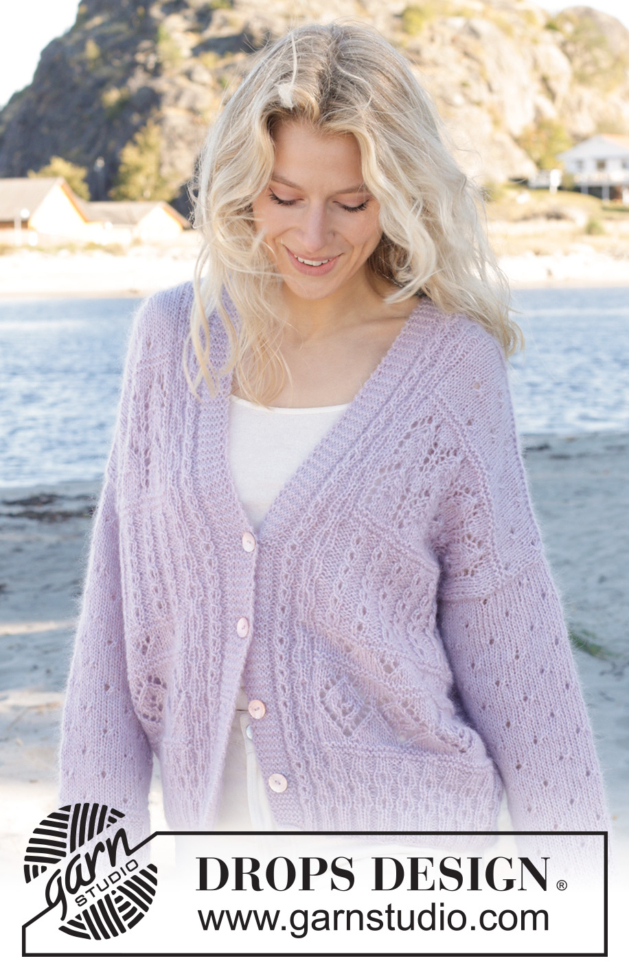 Fabled Harbour Cardigan / DROPS 241-10 - DROPS Kid-Silk ja DROPS Alpaca lõngadest alt üles kootud pitsmustriga kardigan suurustele S kuni XXXL