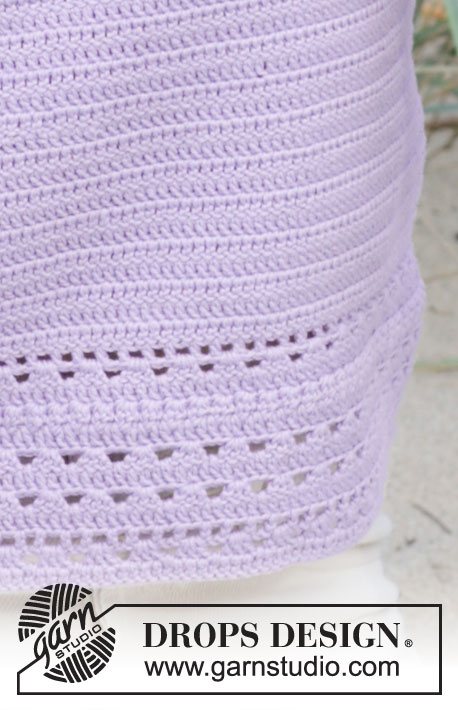 Scent of Lilac / DROPS 241-12 - Top crocheté de haut en bas avec point ajouré, en DROPS Safran. Du S au XXXL.