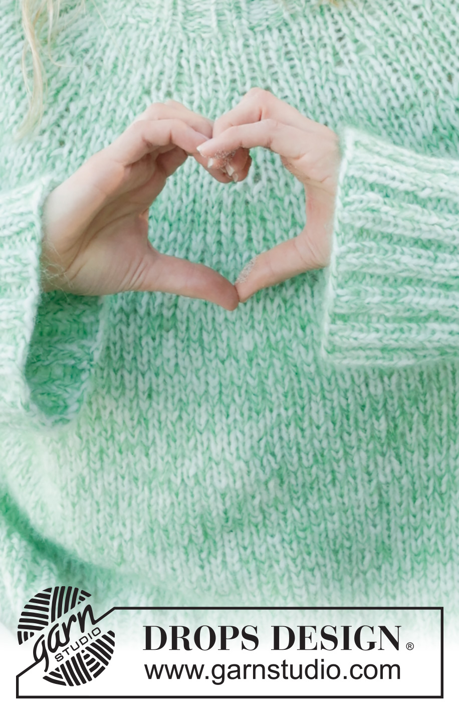 Mellow Mint / DROPS 241-14 - Gestrickter Pullover in 1 Faden DROPS Air und 2 Fäden DROPS Kid-Silk. Die Arbeit wird von oben nach unten mit Rundpasse und Seitenschlitzen gestrickt. Größe S - XXXL.