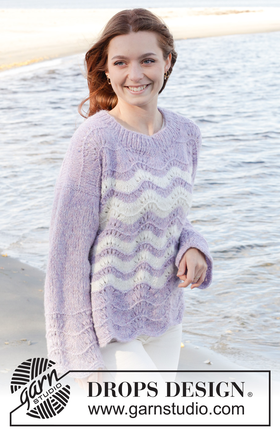 Lavender Lightning / DROPS 241-21 - Pull tricoté de bas en haut avec point de vagues et rayures, en DROPS Air. Du S au XXXL