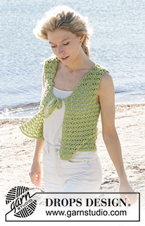 Boogie Nights Vest / DROPS 241-24 - Gehaakte top in DROPS Cotton Merino. Het werk wordt van onder naar boven gehaakt met waaierpatroon. Maten S - XXXL.