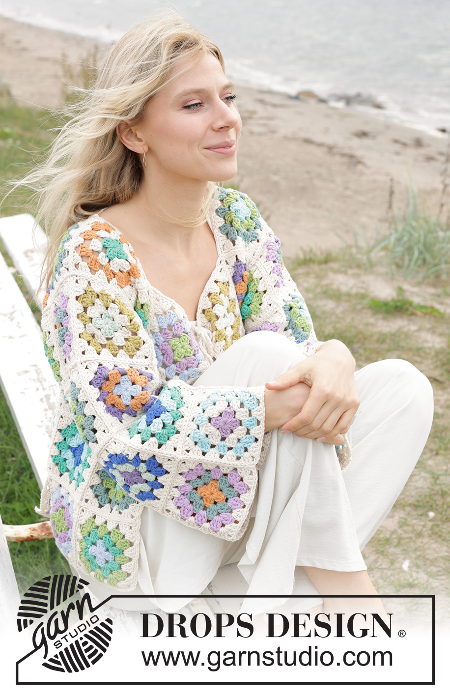 Garden Squares Cardigan / DROPS 241-27 - Kabátek ze čtverců háčkovaný z příze DROPS Paris. Velikost S - XXXL.
