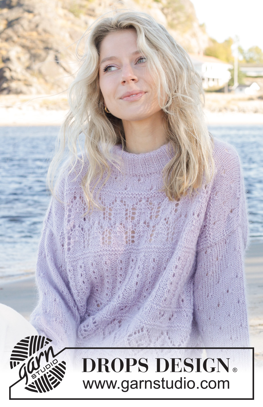 Fabled Harbour Sweater / DROPS 241-9 - Stickad tröja i DROPS Alpaca och DROPS Kid-Silk. Arbetet stickas nedifrån och upp med hålmönster. Storlek S - XXXL.