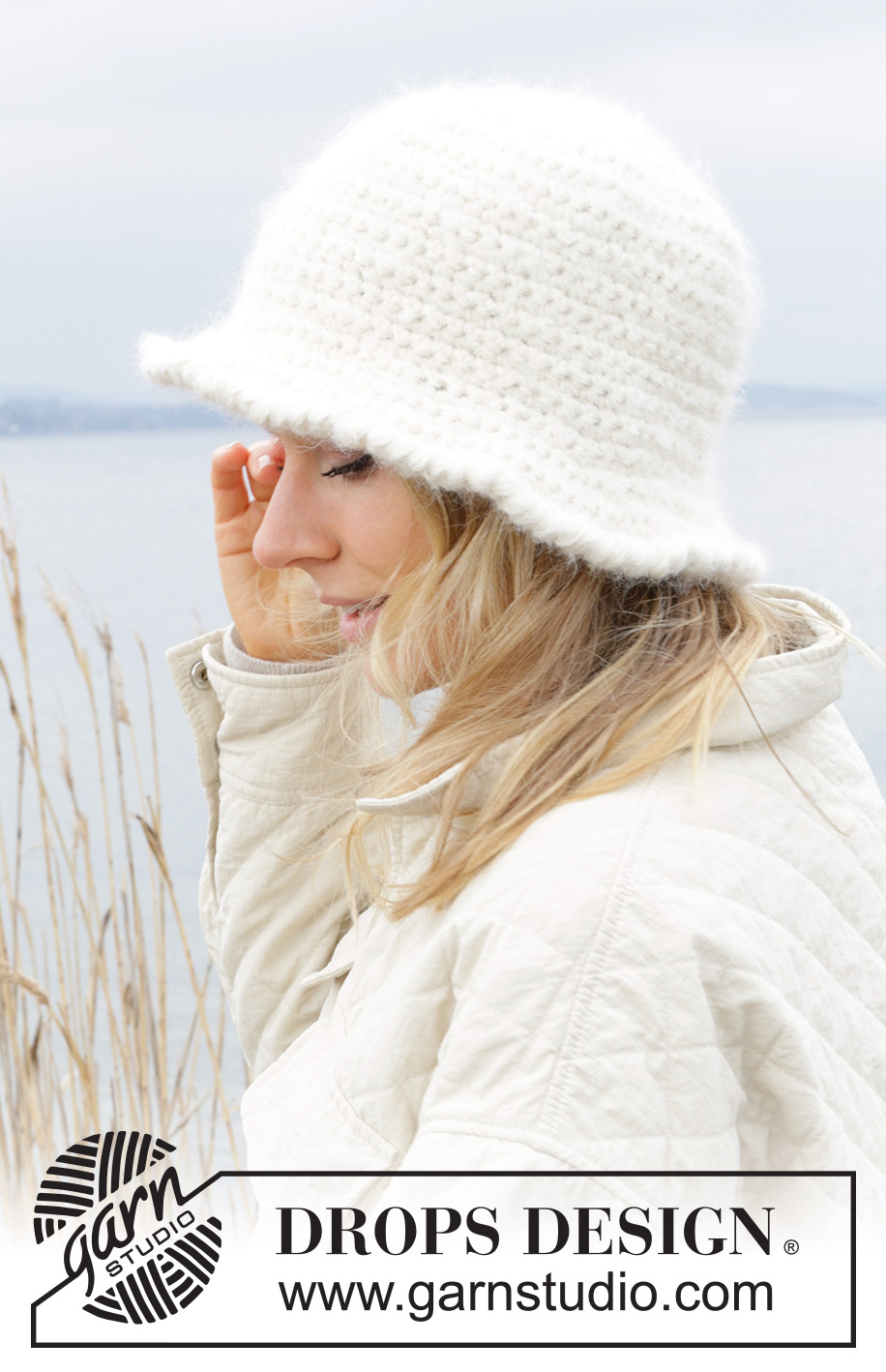 Snow Explorer Hat / DROPS 242-14 - Crocheted hat in DROPS Melody and DROPS Lima. The piece is worked in the round, top down, with single crochets.
