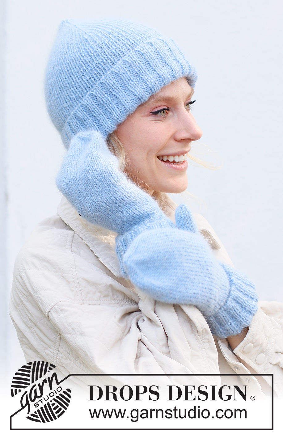 Ski Weekend Mittens / DROPS 242-27 - Gebreide wanten in DROPS Alpaca en DROPS Kid-Silk. Het werk wordt van onder naar boven gebreid. Maten S - L.