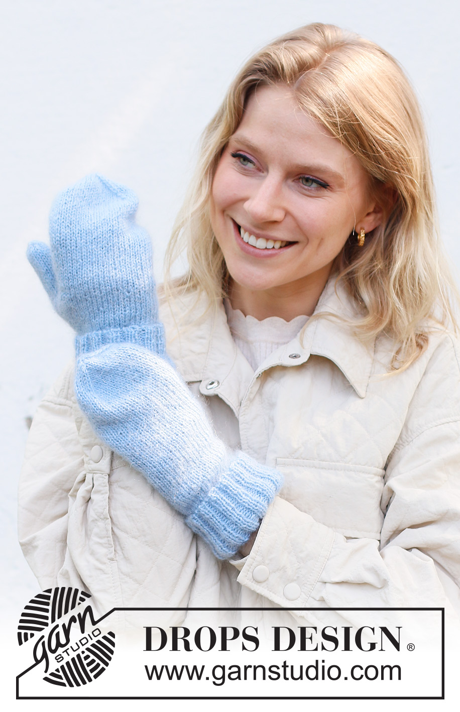 Ski Weekend Mittens / DROPS 242-27 - Gebreide wanten in DROPS Alpaca en DROPS Kid-Silk. Het werk wordt van onder naar boven gebreid. Maten S - L.
