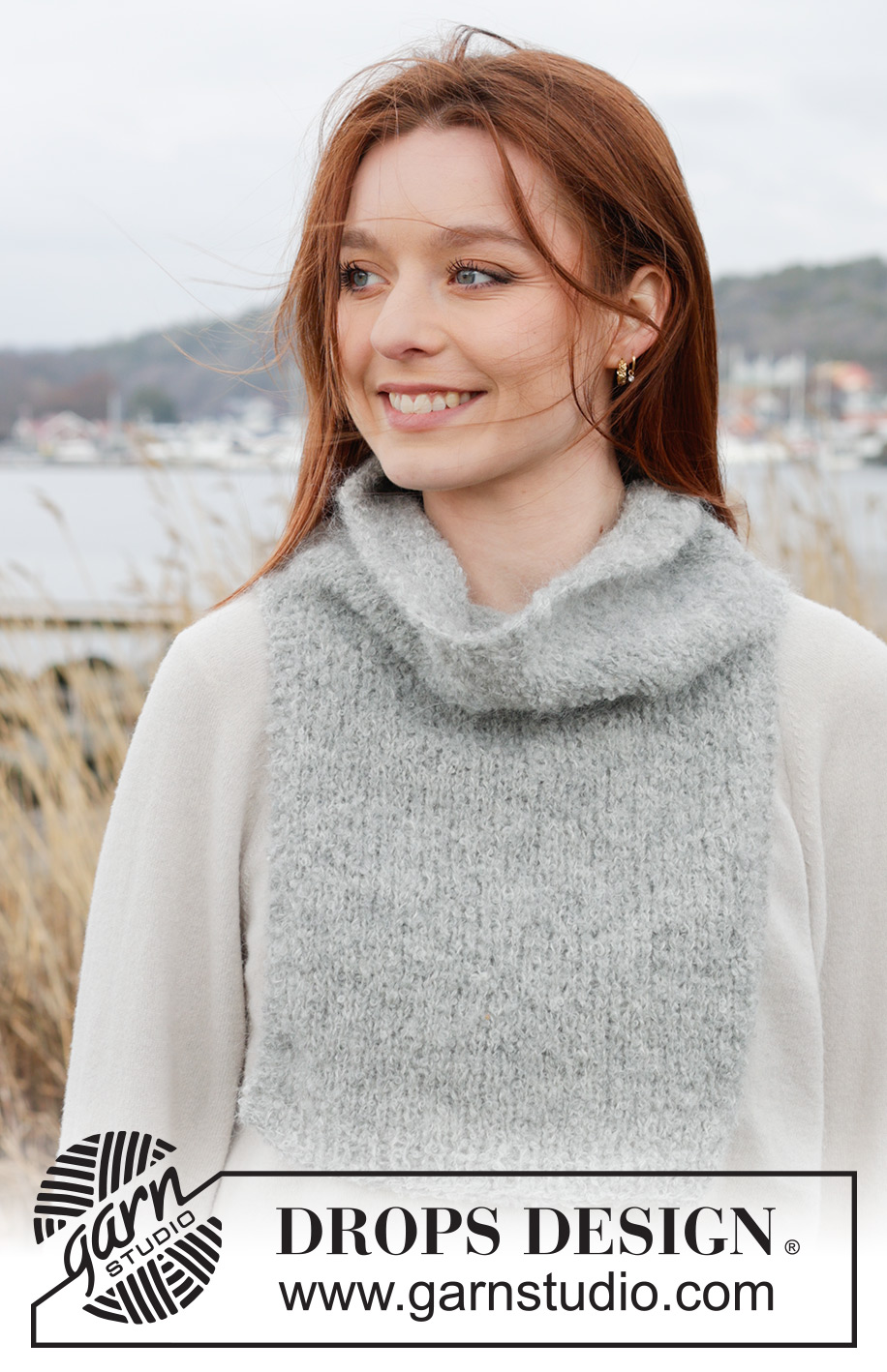 Winter's Day Neck Warmer / DROPS 242-58 - Knitted neck-warmer in DROPS Alpaca Bouclé and DROPS Kid-Silk.
The piece is worked top down in stockinette stitch.

