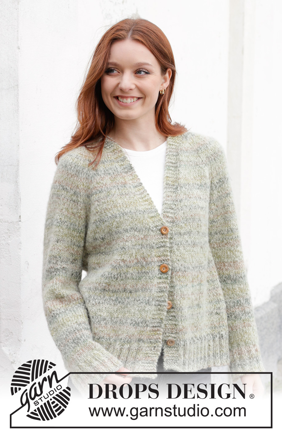 Hidden Forest Cardigan / DROPS 243-25 - DROPS Fabel ja DROPS Brushed Alpaca Silk lõngadest ülevalt alla kootud raglaan varrukatega ja V-kaelusega kardigan suurustele S kuni XXXL