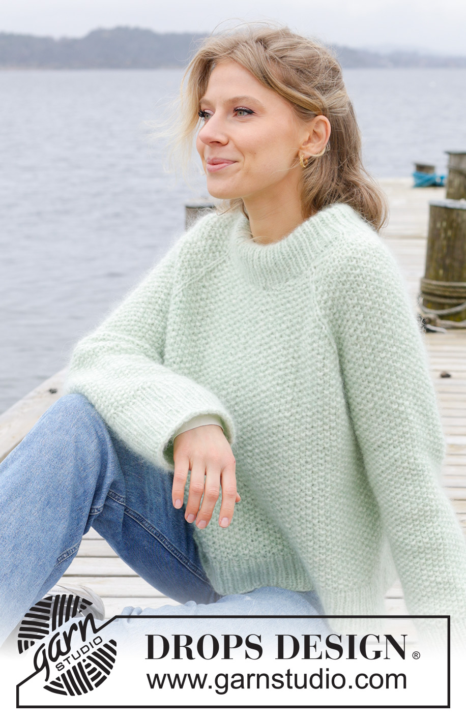 Green Whisper / DROPS 243-3 - Knitted sweater in DROPS Air and DROPS Kid-Silk. The piece is worked top down with moss stitch, double neck, raglan and split in sides. Sizes S - XXXL.
