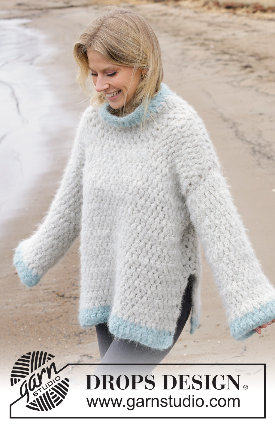 North Tide Sweater / DROPS 243-30 - Gehaakte oversized trui in DROPS Melody. Het werk wordt van onder naar boven gehaakt met split in de zijkanten, aangebreide mouwen en hoge hals. Maten S - XXXL.