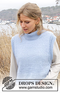 Clear Day Vest / DROPS 243-33 - Strikket vest i DROPS Karisma eller Daisy. Arbejdet strikkes oppefra og ned med europæisk skulder / skrå skulder, dobbelt halskant og snoninger. Størrelse S - XXXL.