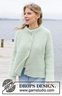 Green Whisper Cardigan / DROPS 243-4 - Kötött kardigán DROPS Air és DROPS Kid Silk fonalból. A darabot fentről lefelé irányban készítjük, rizsmintával, dupla nyakkal, raglán szabásvonallal, és az oldalán hasítékkal. S - XXXL méretekben.