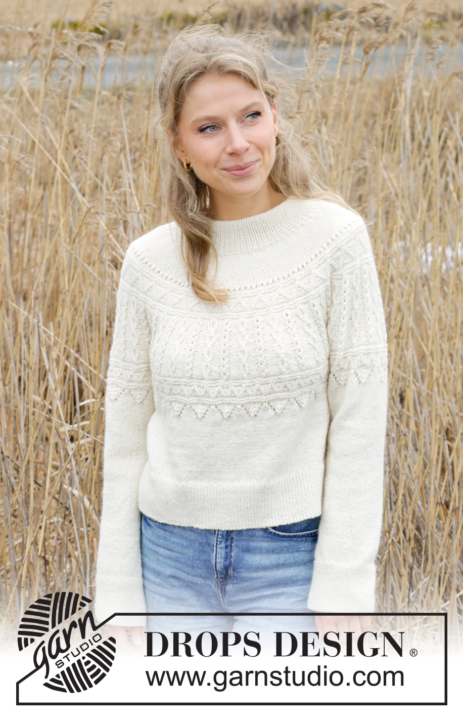 Avalanche Sweater / DROPS 243-8 - DROPS Nord lõngast ülevalt alla kootud topeltkaelusega, reljeefse mustriga ümara passega ja lõhikutega džemper suurustele S kuni XXXL