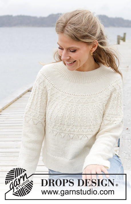 Avalanche Sweater / DROPS 243-8 - DROPS Nord lõngast ülevalt alla kootud topeltkaelusega, reljeefse mustriga ümara passega ja lõhikutega džemper suurustele S kuni XXXL