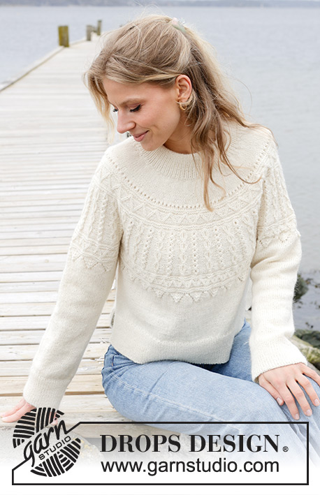 Avalanche Sweater / DROPS 243-8 - DROPS Nord lõngast ülevalt alla kootud topeltkaelusega, reljeefse mustriga ümara passega ja lõhikutega džemper suurustele S kuni XXXL