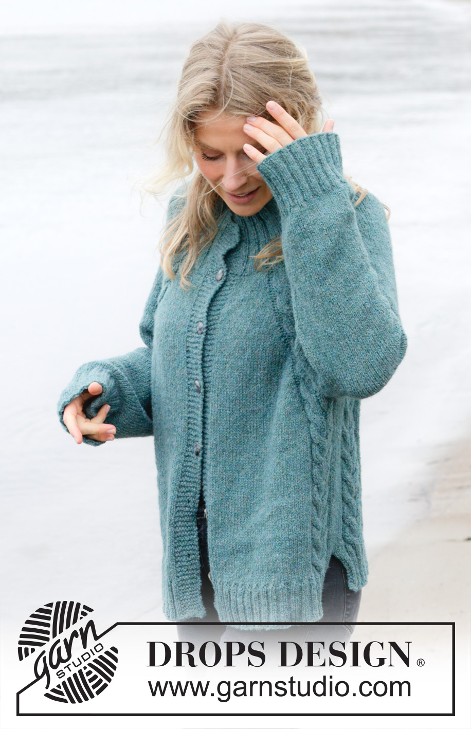 Emerald Lake Cardigan / DROPS 244-11 - Strikket cardigan i DROPS Sky. Arbejdet strikkes oppefra og ned med høj hals, raglan, snoninger og slids i siderne. Størrelse XS - XXL.