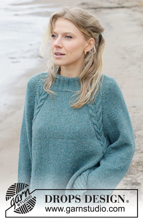 Emerald Lake Sweater / DROPS 244-12 - Strikket bluse i DROPS Sky. Arbejdet strikkes oppefra og ned med høj hals, raglan, snoninger og slids i siderne. Størrelse XS - XXL.