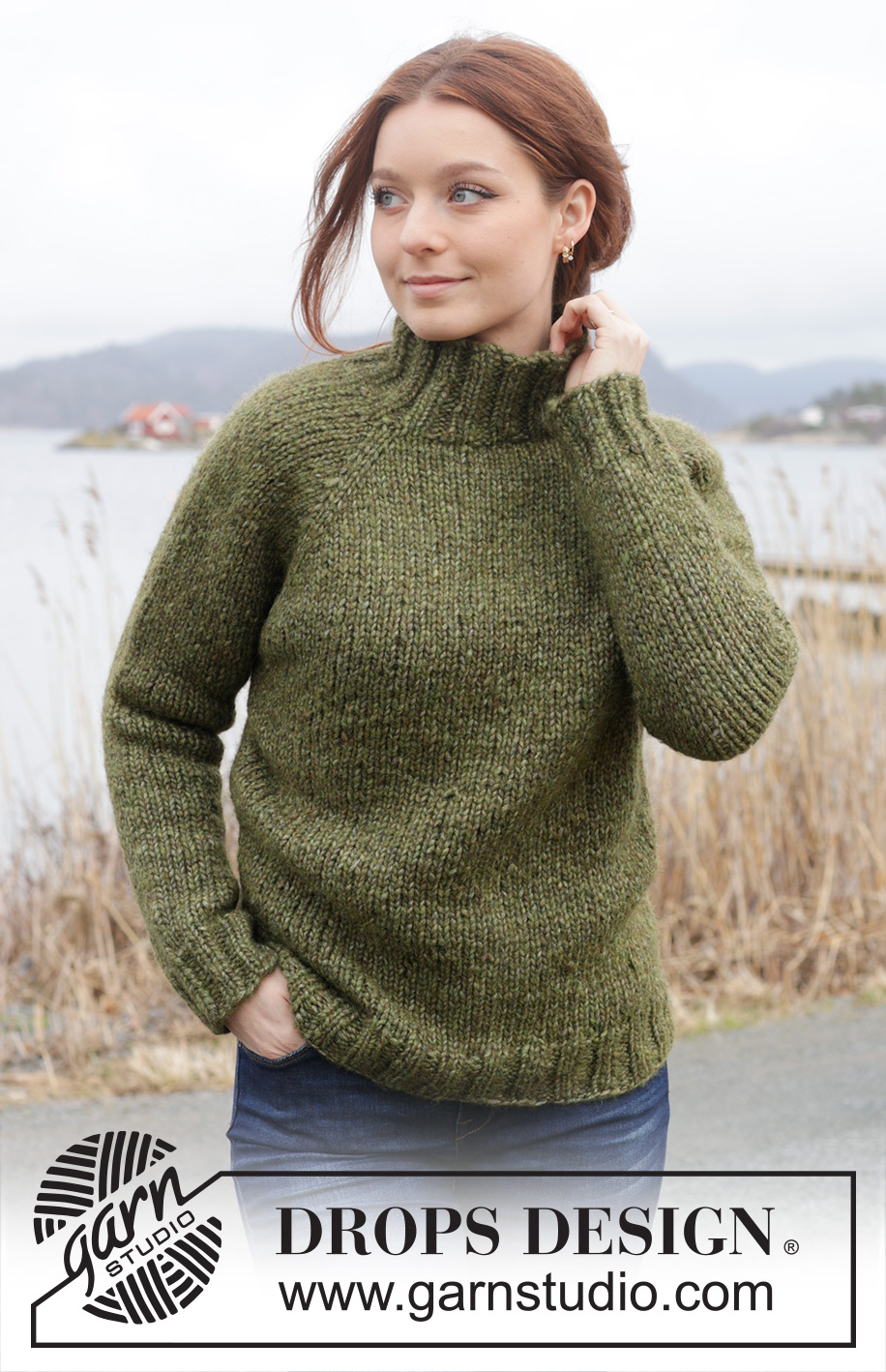 Mossy Slopes Jumper / DROPS 244-17 - Strikket bluse i 2 tråde DROPS Air eller 1 tråd DROPS Wish. Arbejdet strikkes oppefra og ned med høj hals og raglan. Størrelse XS - XXL.